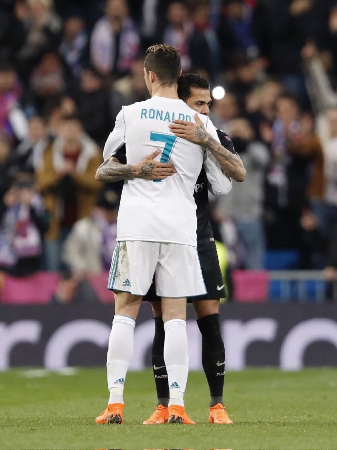 九游体育下载-关于湖人赛后接受采访：C罗是我最难对付的对手的信息