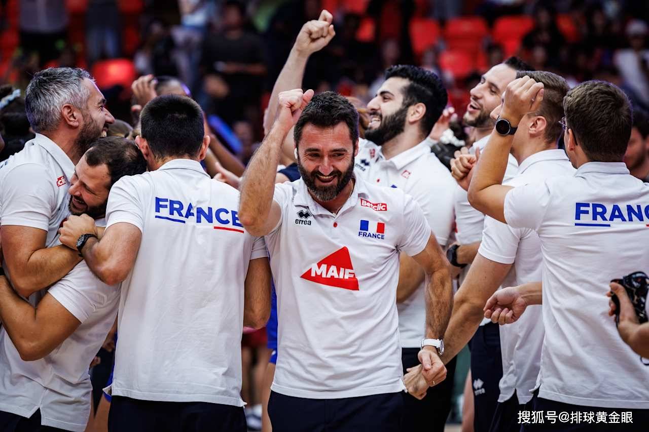 九游体育下载- 法国队前途光明！，科维托娃新星夺冠表现突出赛场气氛高涨