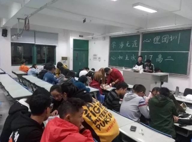 九游体育APP-关于里尔集结日伤情更新，志在社区盾名次提升，媒体盛赞，心理建设被强调的信息